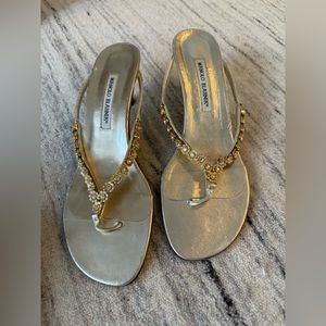 Manolo blahnik thong sandal